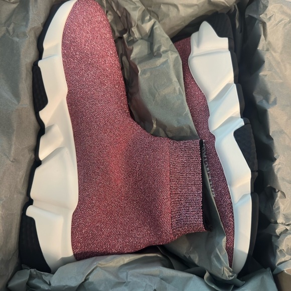 Balenciaga Women’s Speed Glitter Sneakers - Picture 3 of 6